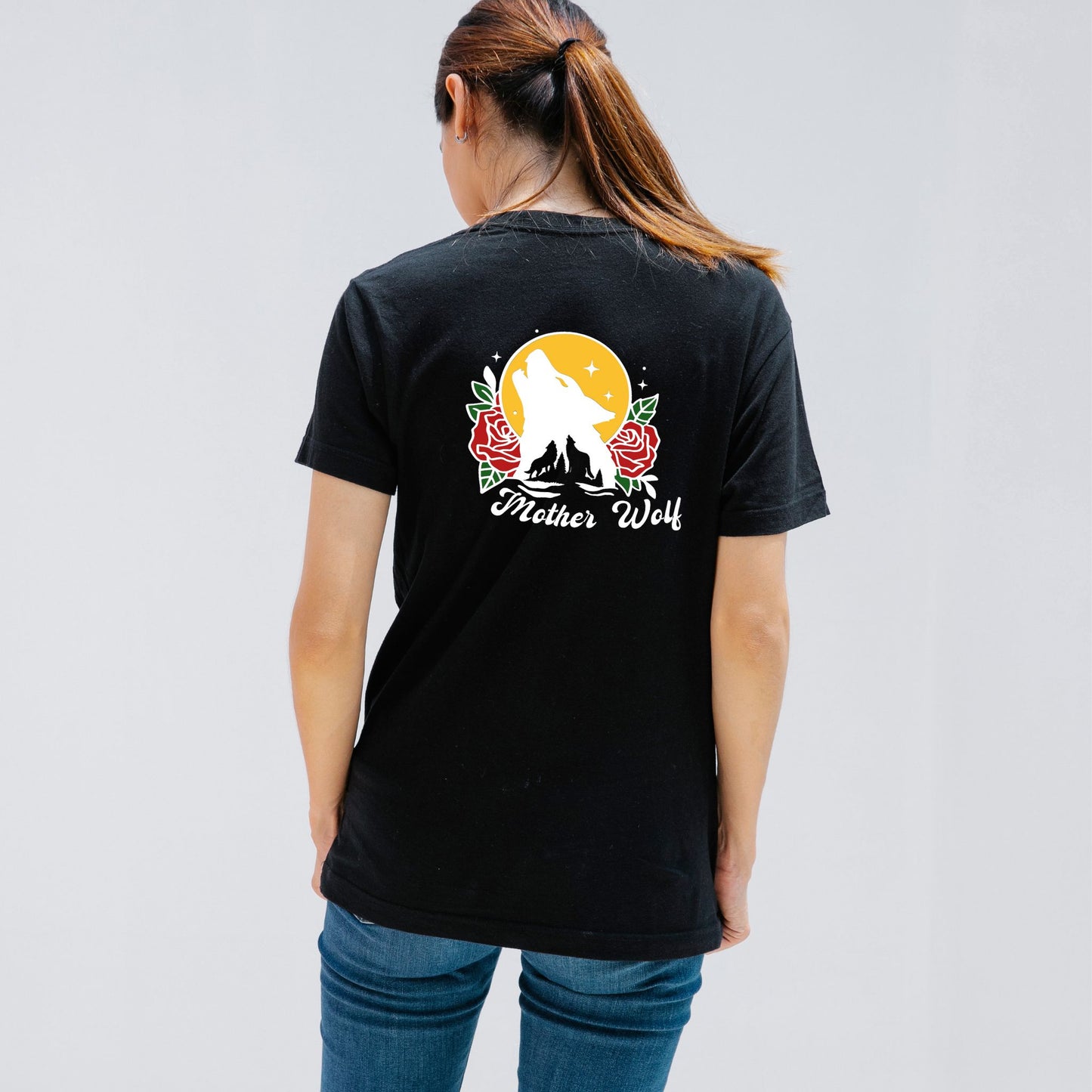 Mother Wolf Unisex t-shirt